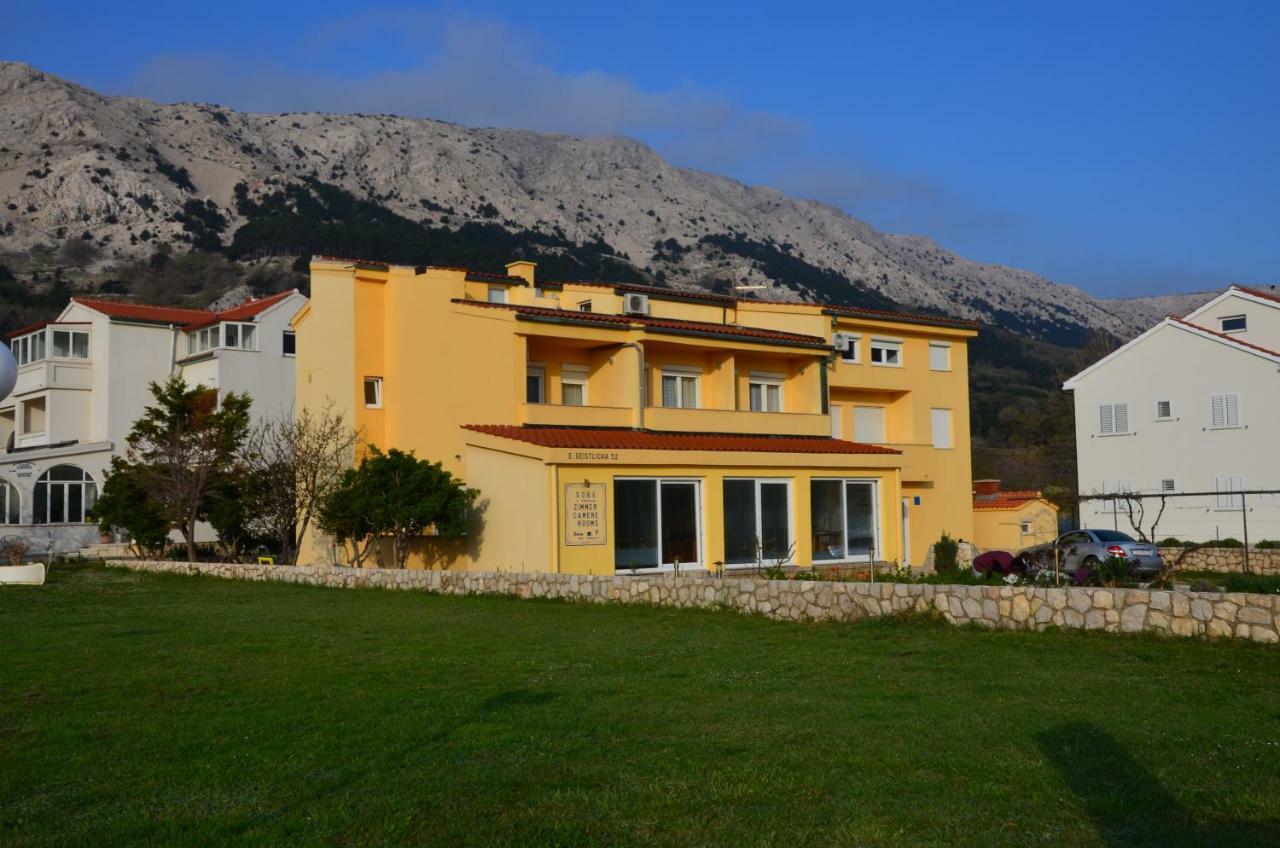 Apartments Mango II Baska  Exterior photo