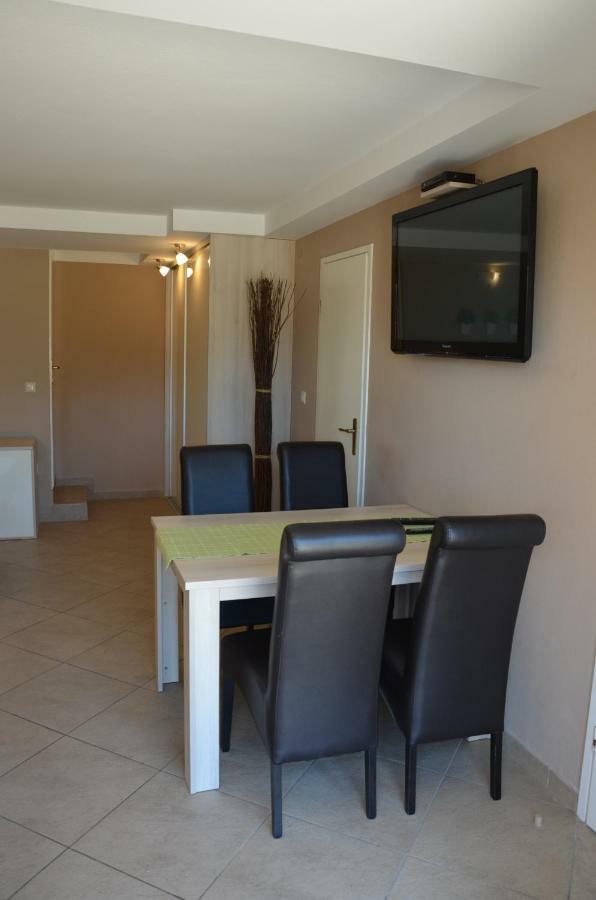 Apartments Mango II Baska  Exterior photo